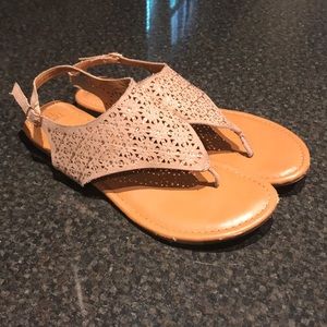 Time and Tru sandals